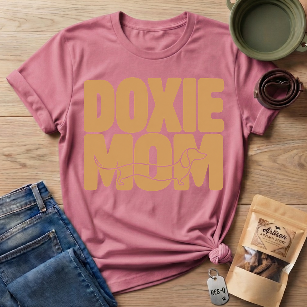 Doxie Mom T-Shirt