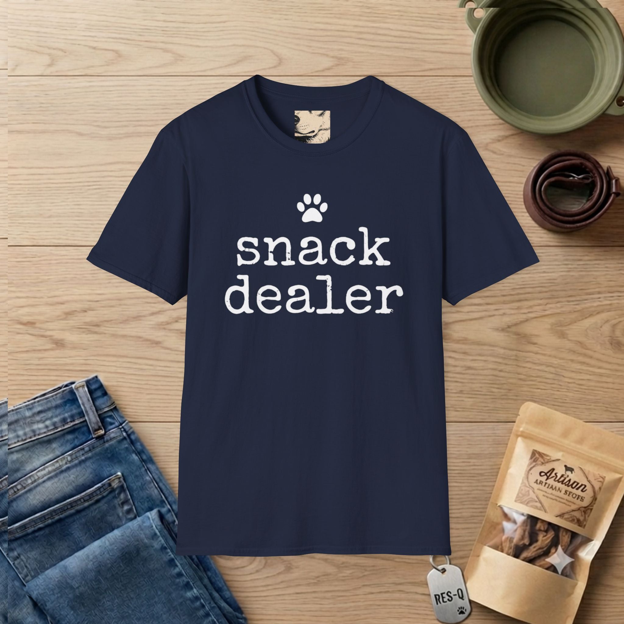 snack dealer T-Shirt