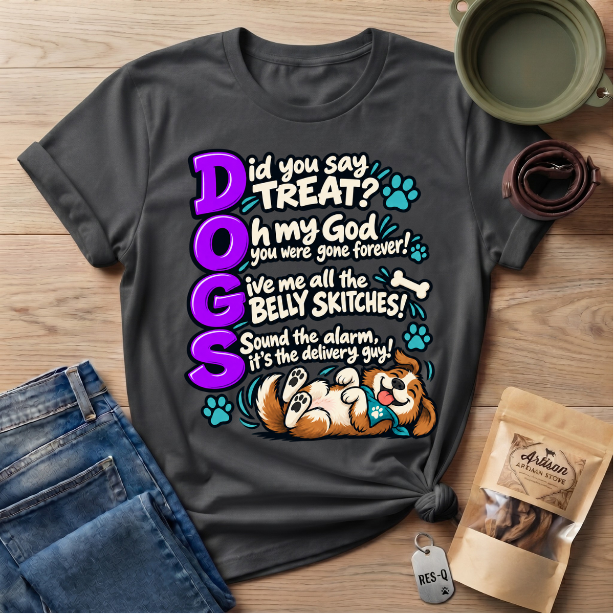 Violet DOGS   T-Shirt