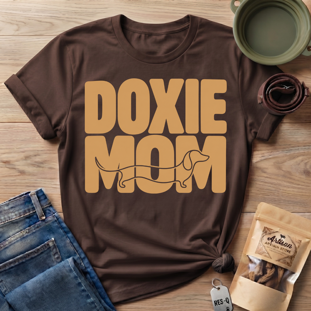Doxie Mom T-Shirt