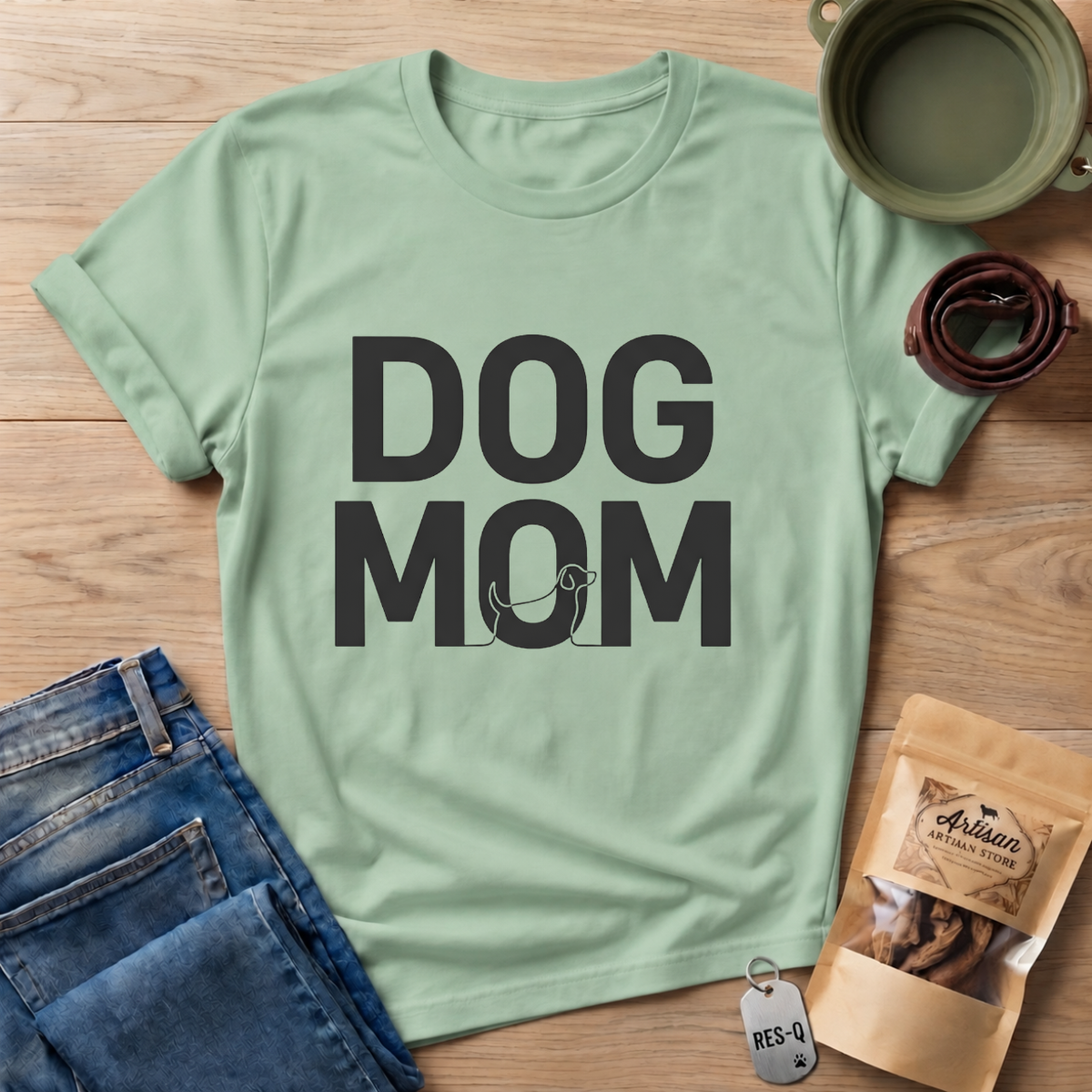 Dog Mom Simple T-Shirt